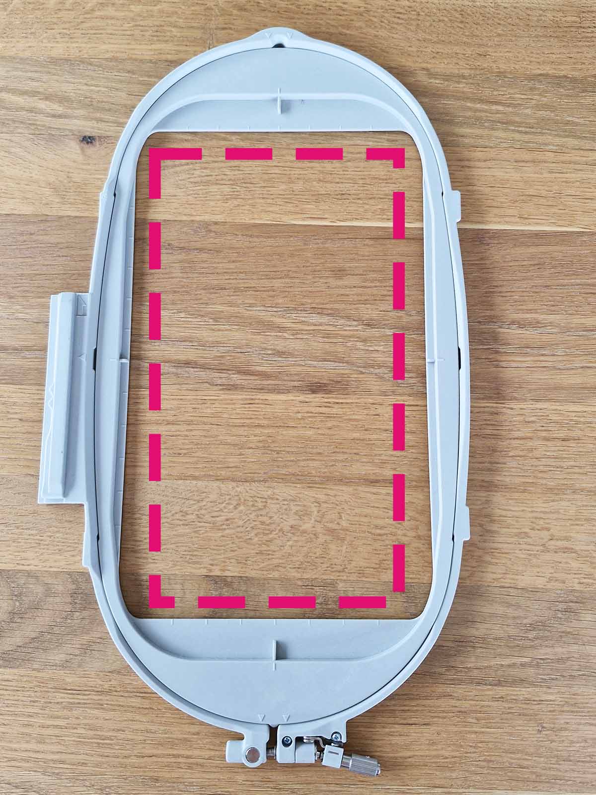 Brother embroidery hoop 260×160 usable embroidery area Brother embroidery hoop 260x160 showing the usable embroidery area inside the frame